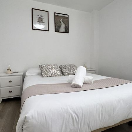 Apartamenticos Plaza Del Pilar III Zaragoza Bagian luar foto